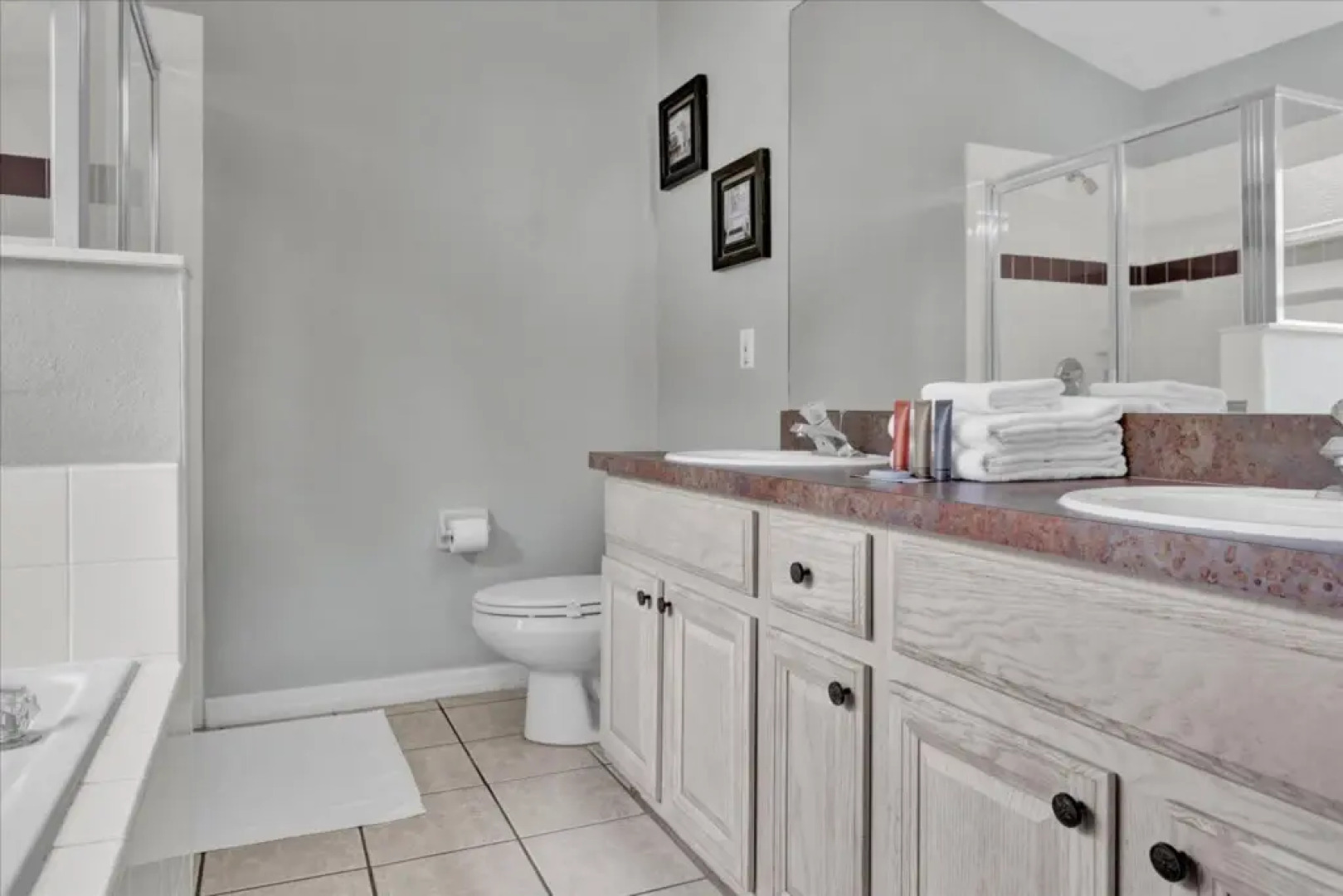 3 Bedrooms / 2 Bathrooms / Cumbrian Lakes (4695 CL), Kissimmee, US