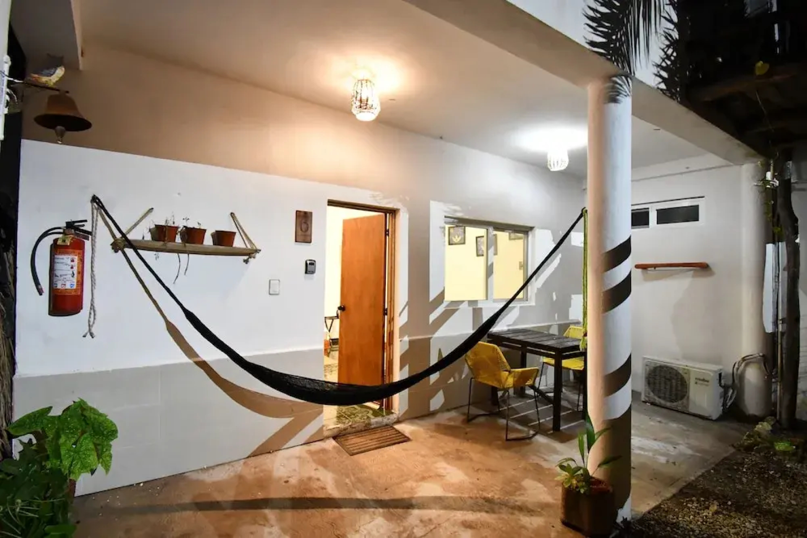 Casa Maria Bonita Hotel & Restaurant El Cuyo by Spot Rentals