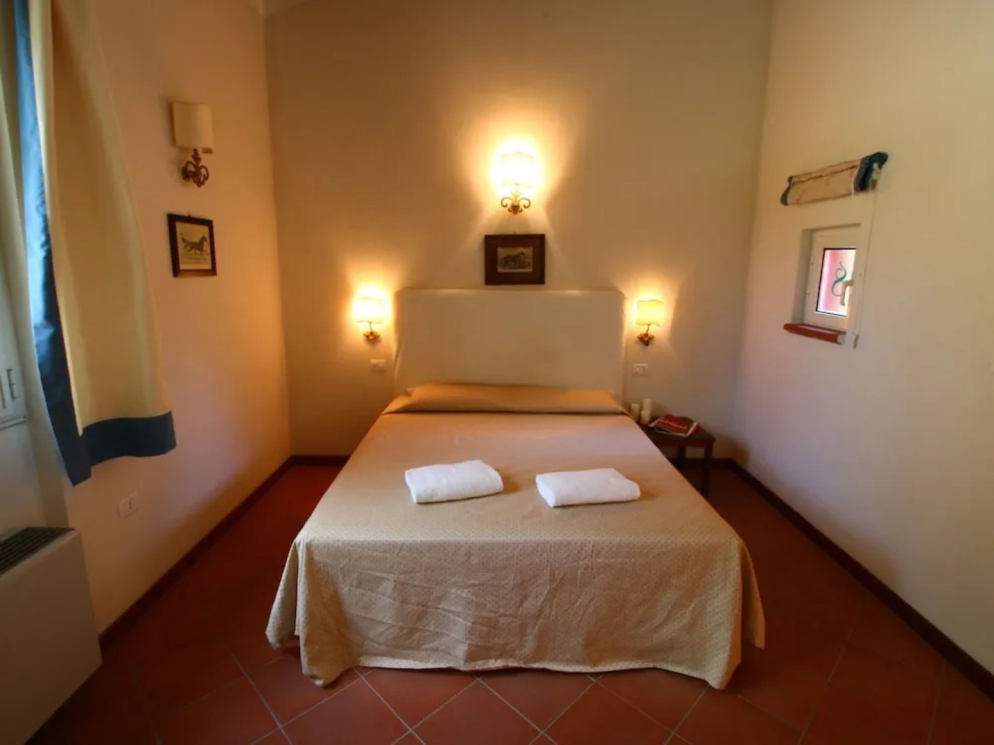 Pretty Cottage in Colonnella With Swimming Pool