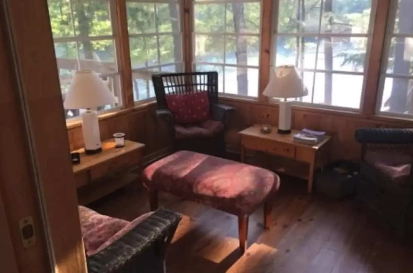 Gorgeous Private Island Cottage