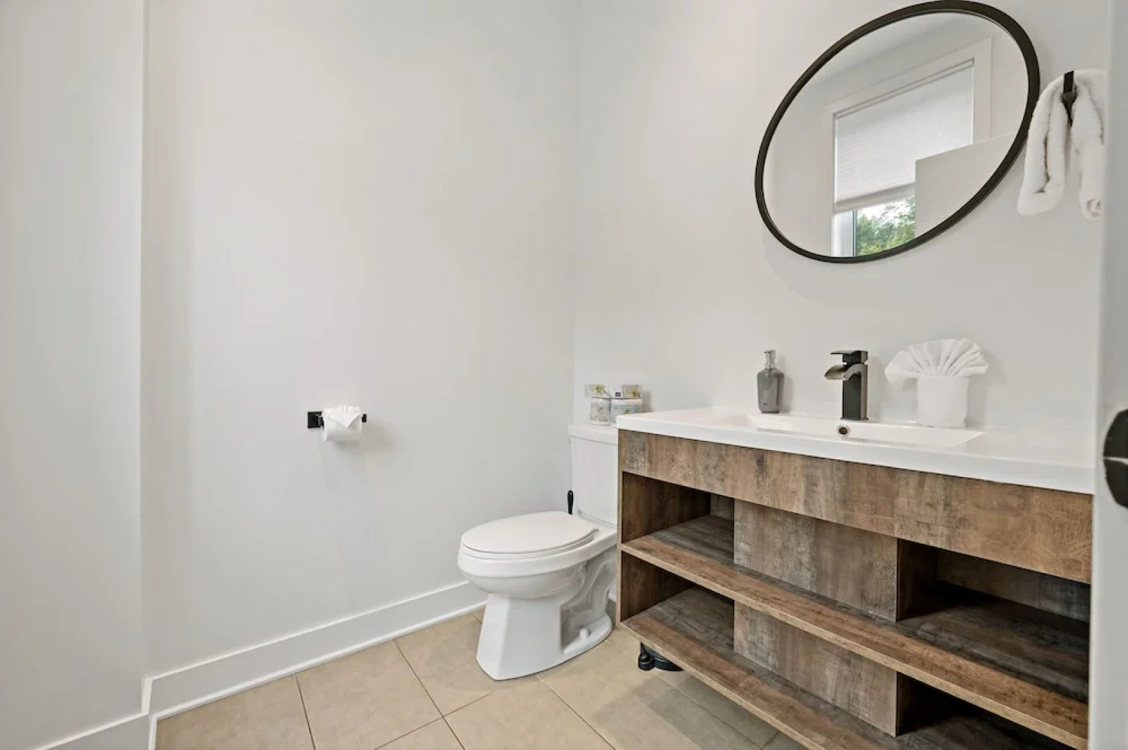 Alpine Chalet - RVMT