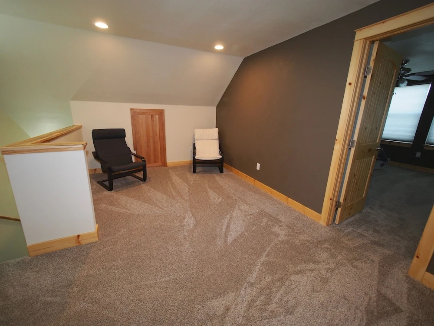 12907 Nathrop - 4 Bedroom Cabin