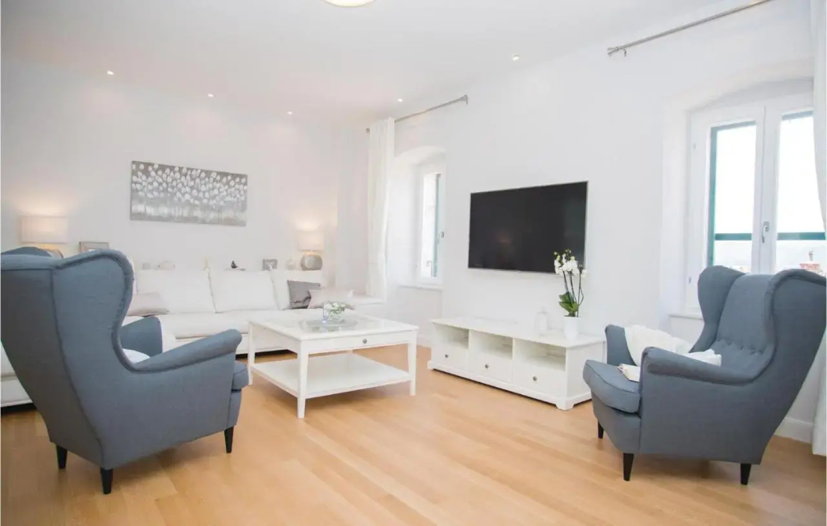 Three-Bedroom Holiday Home in Imotski