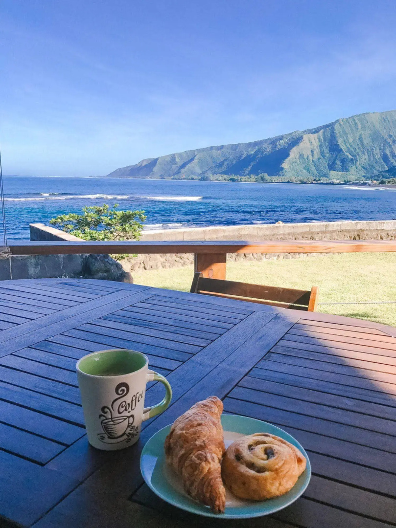 Tahiti Surf Beach Paradise