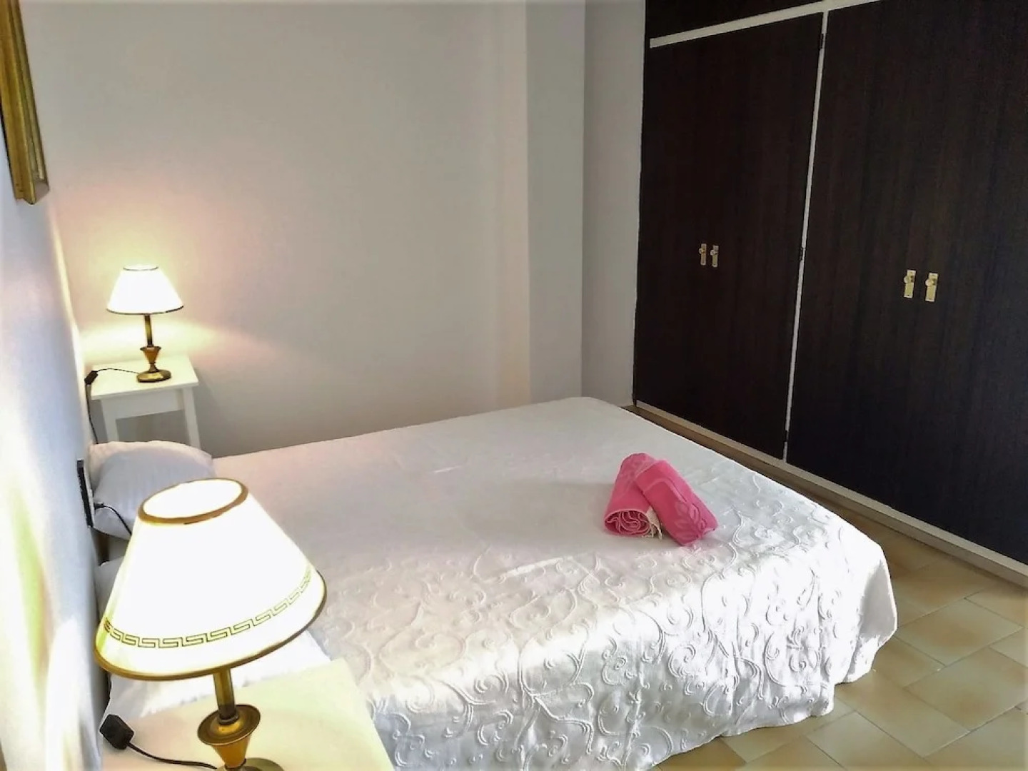 Suitur Apartment With Pool And Tennis Court