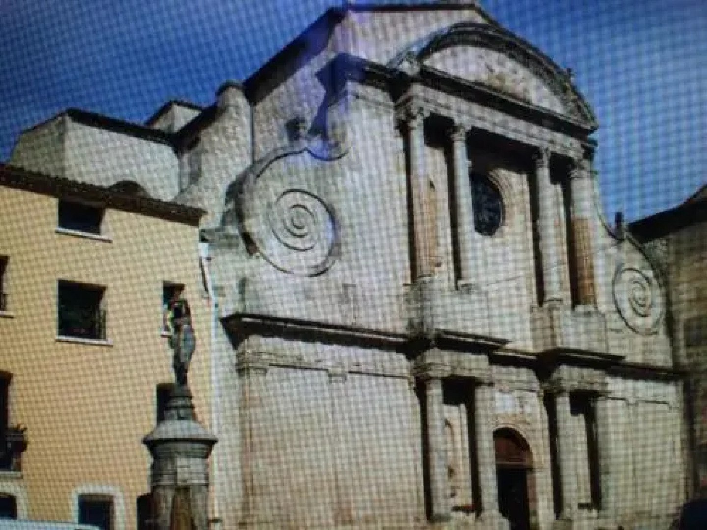 Aniane Maison Renovee avec Jardin et Boulodrome