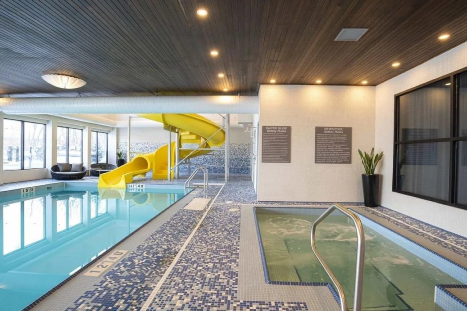 Sandman Signature Sherwood Park Hotel