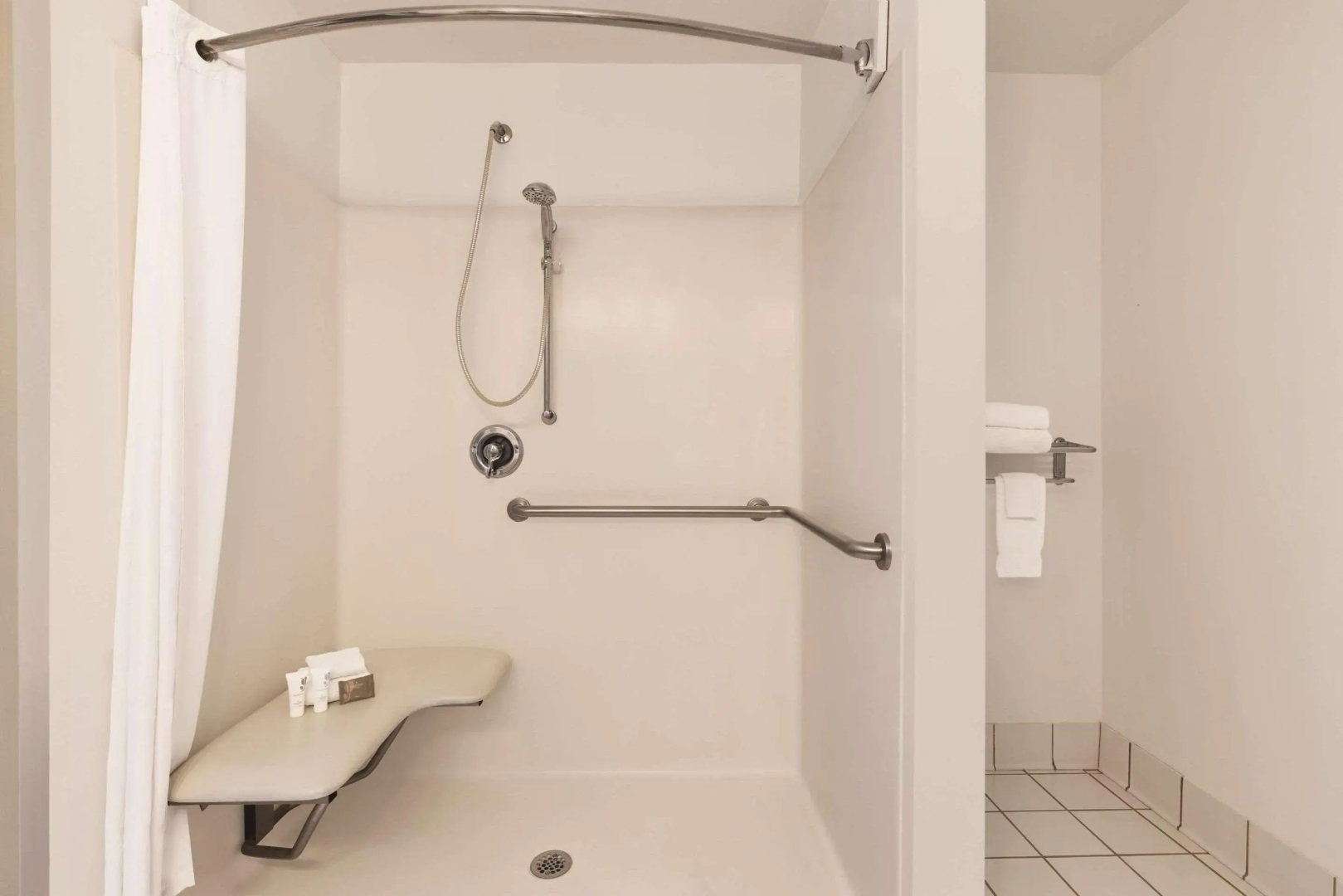 Country Inn & Suites by Radisson, Conyers, GA