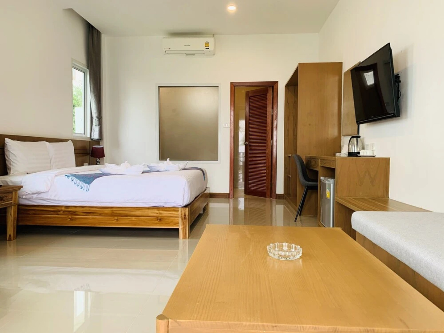 Horizon Beach Resort Koh Jum