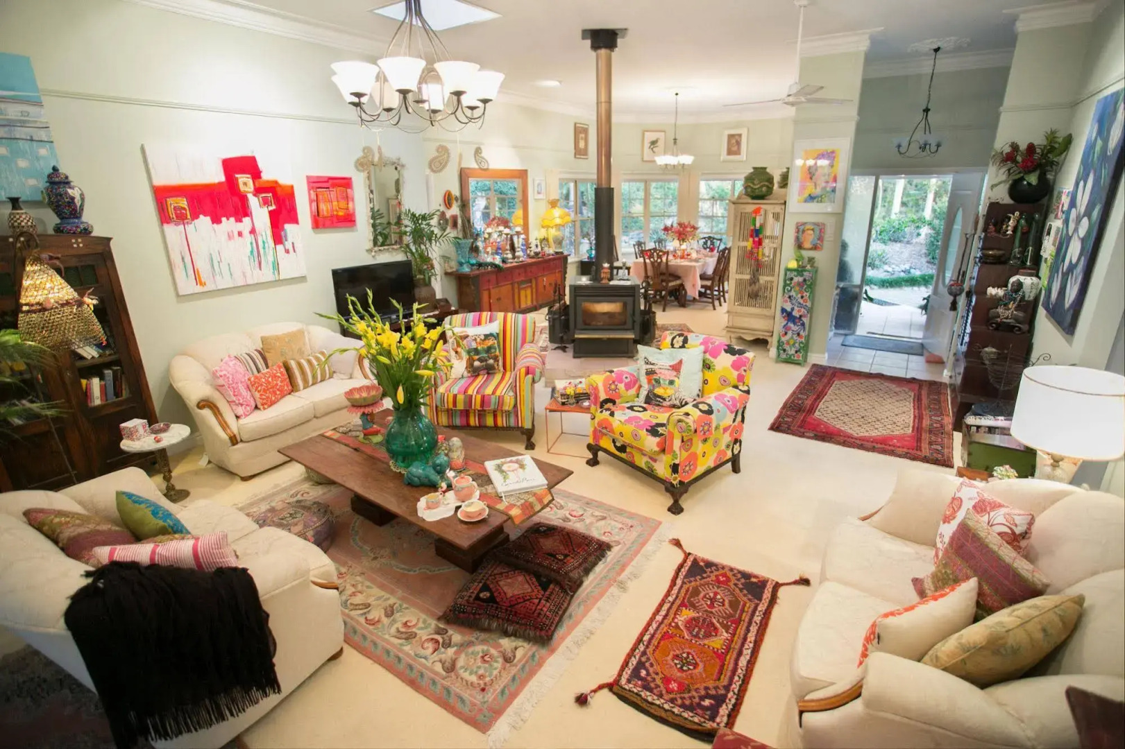 Noosa Valley Manor B&B Retreat