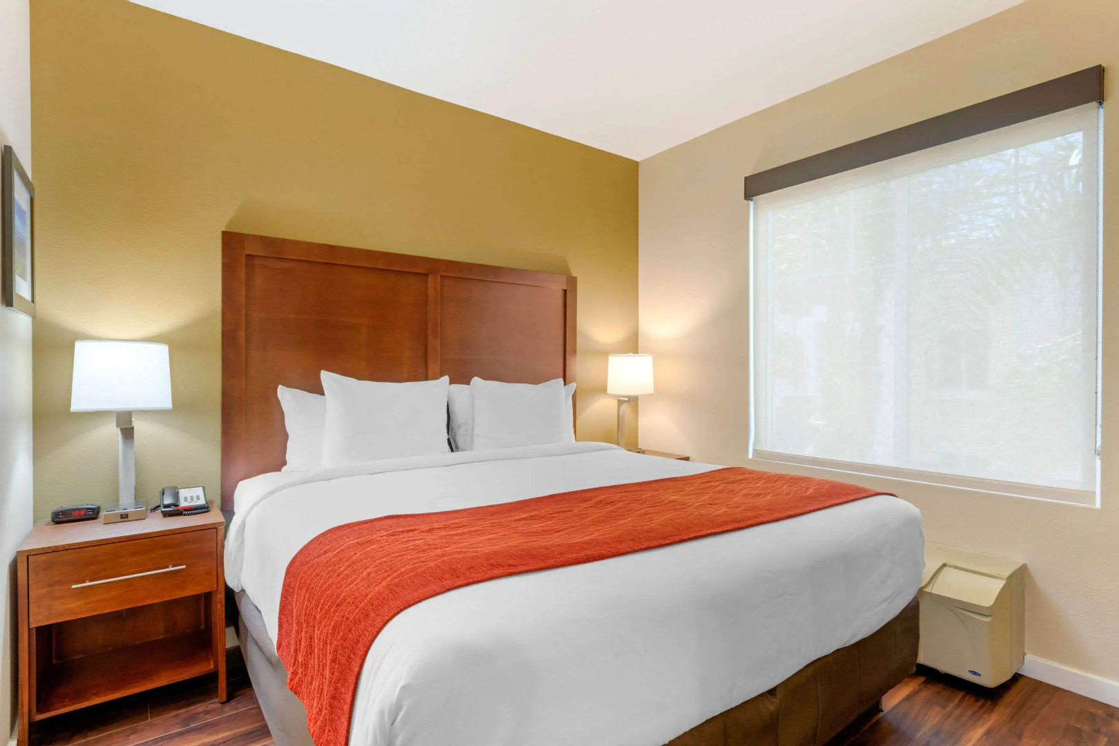 Comfort Inn & Suites near Ontario Airport