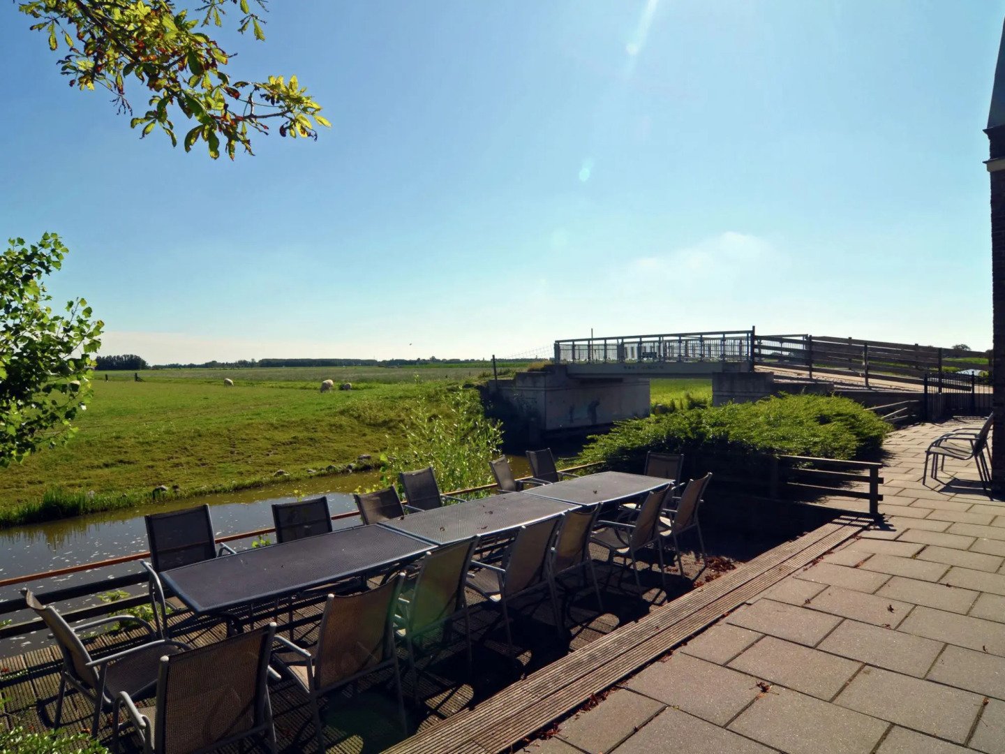 Lush Farmhouse in St. Annaparochie With Infrared Sauna