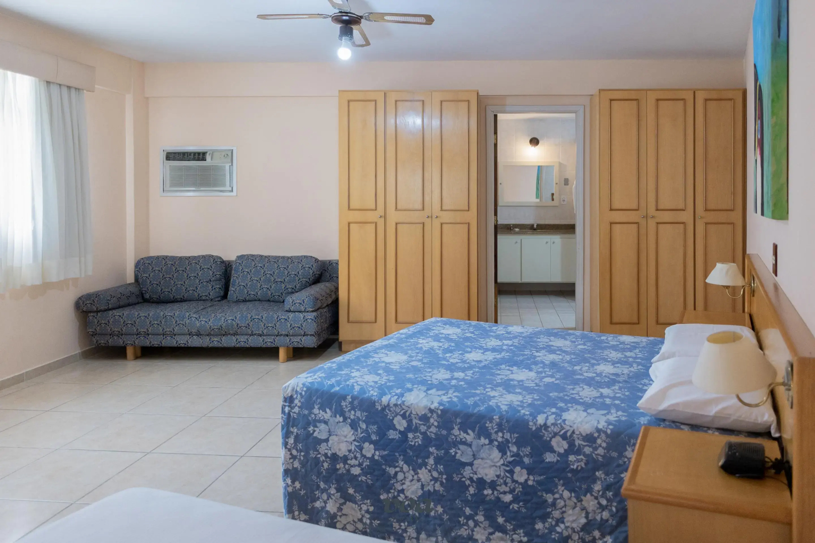 VOA Plazza Hotel