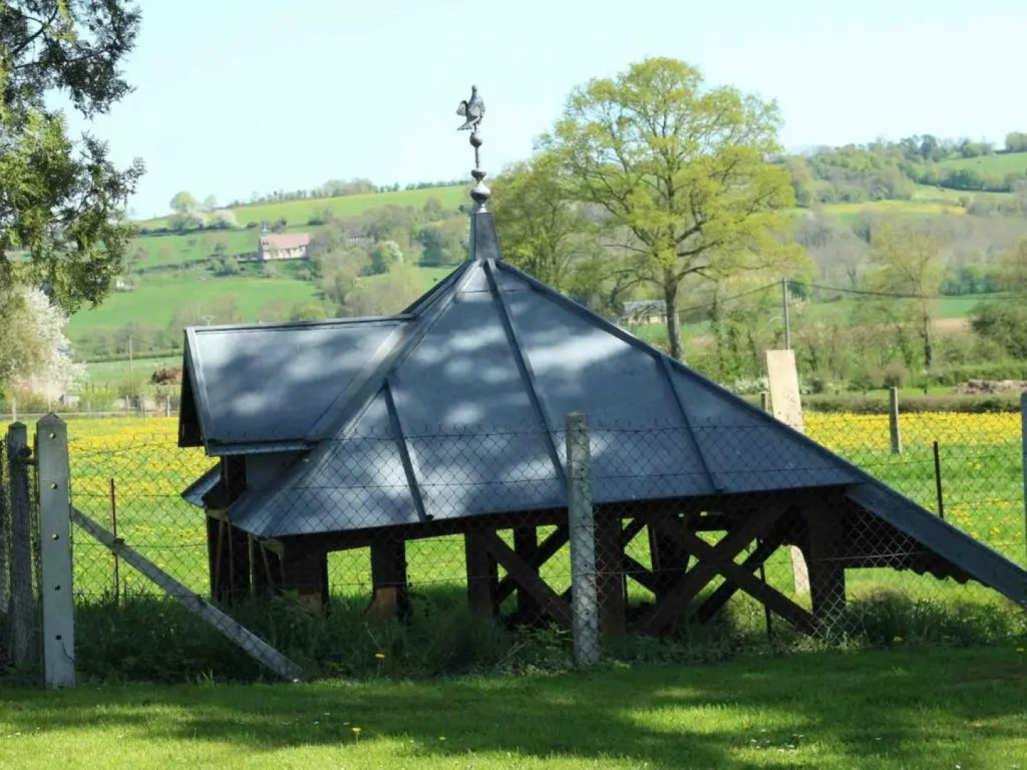 Gîte Saint-Pierre-la-Rivière, 4 pièces, 5 personnes - FR-1-497-5