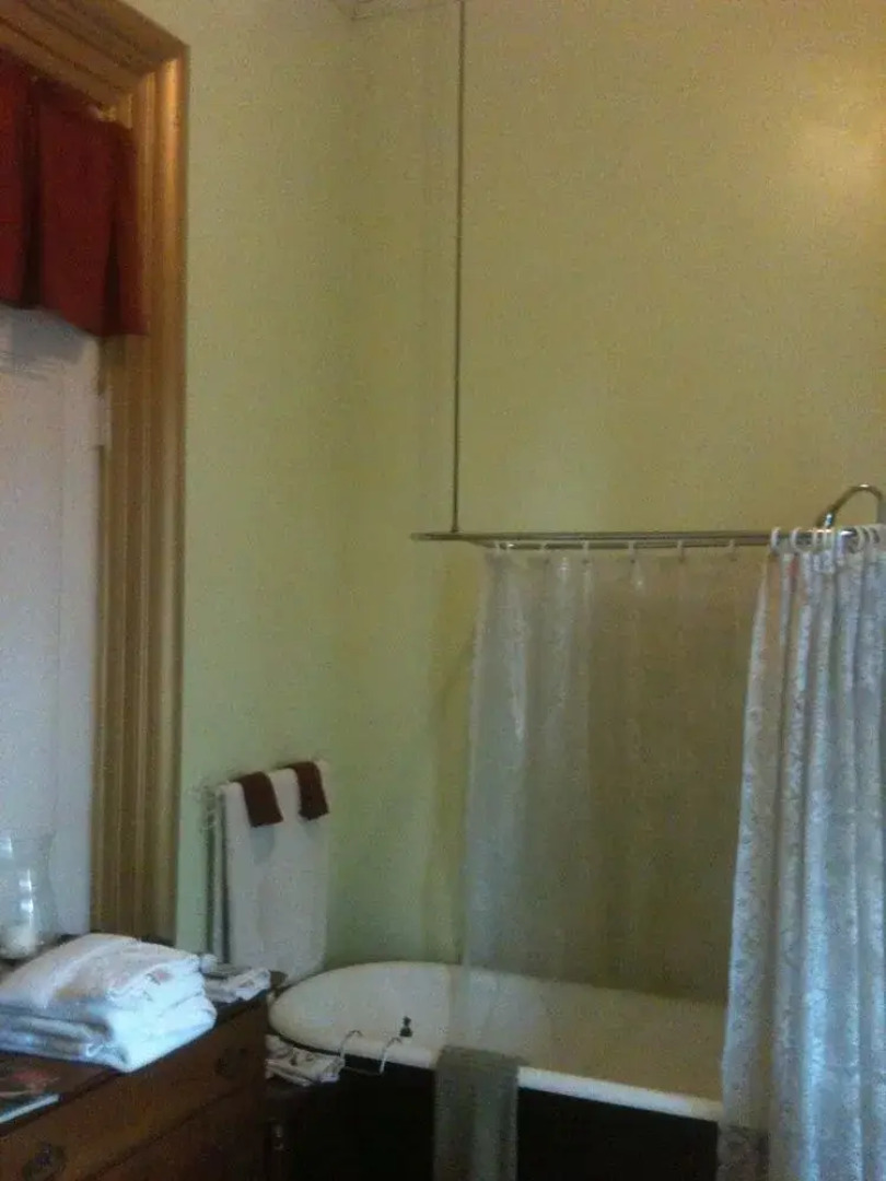 The Claremont House Bed & Breakfast