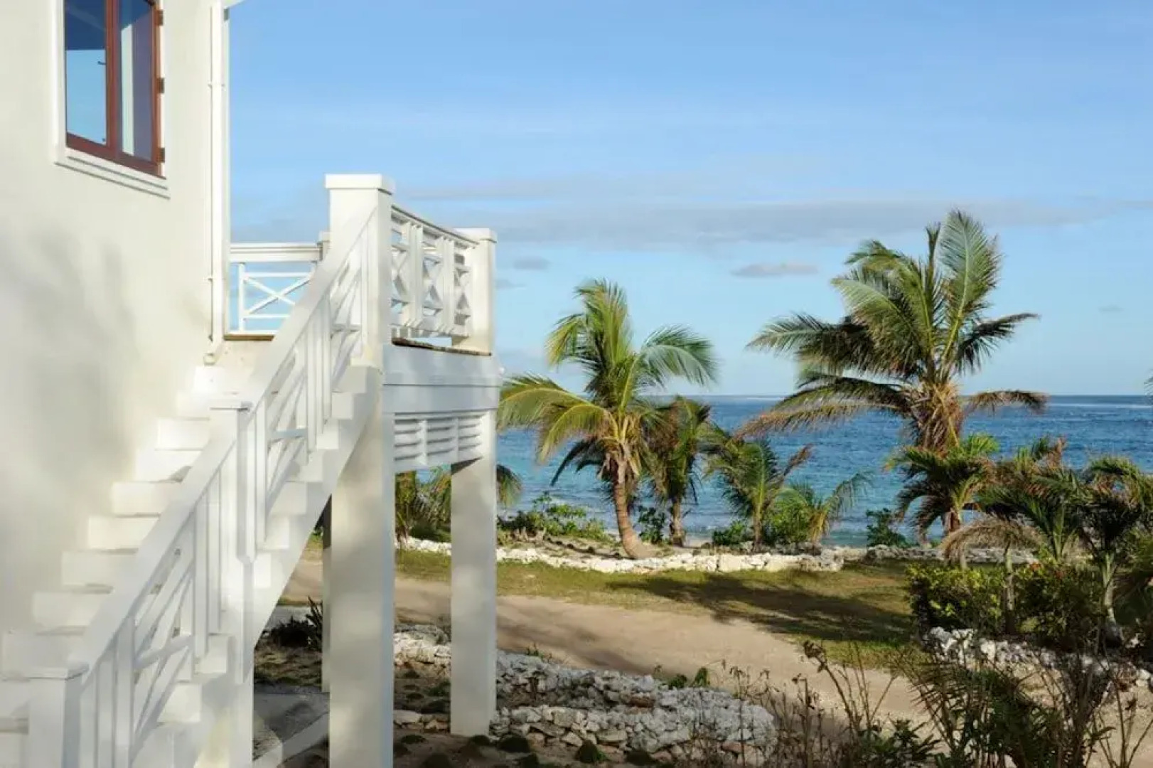 Alfred House & Cottage