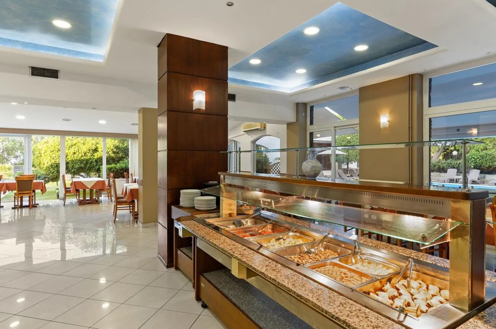 Stefania Beach Resort