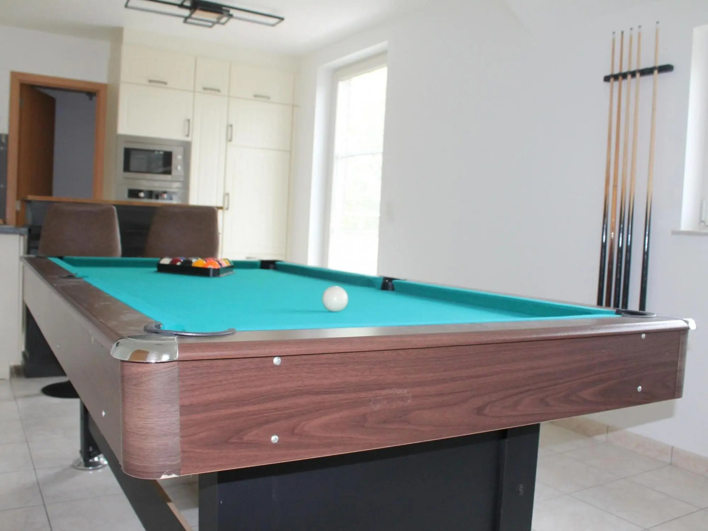 Luxury Holiday Home in Marchin With Wellness