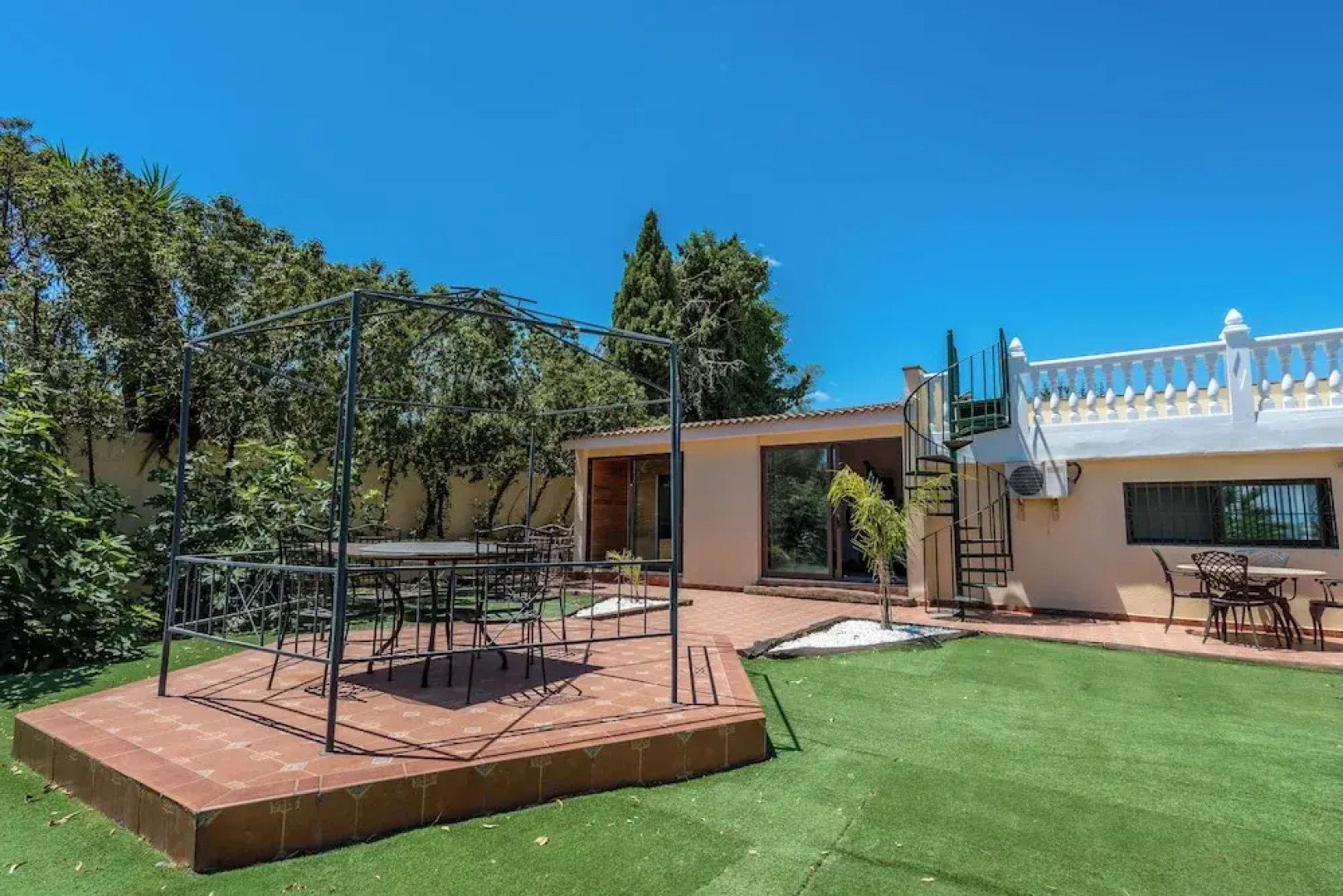 Fantastic 7-bed Villa in Alhaurin de la Torre