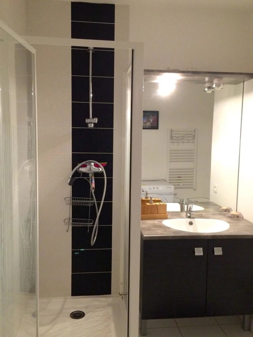 Apartment With one Bedroom in Concarneau, With Wonderful sea View, Poo