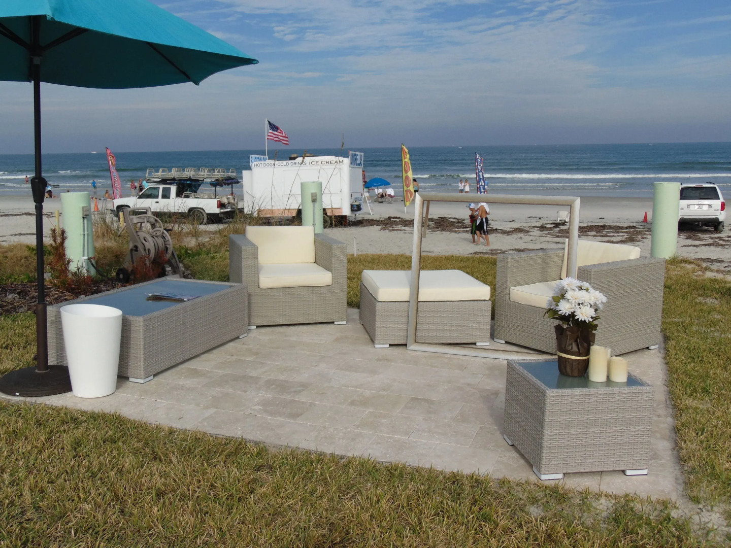 The Salty Mermaid Oceanfront Hotel