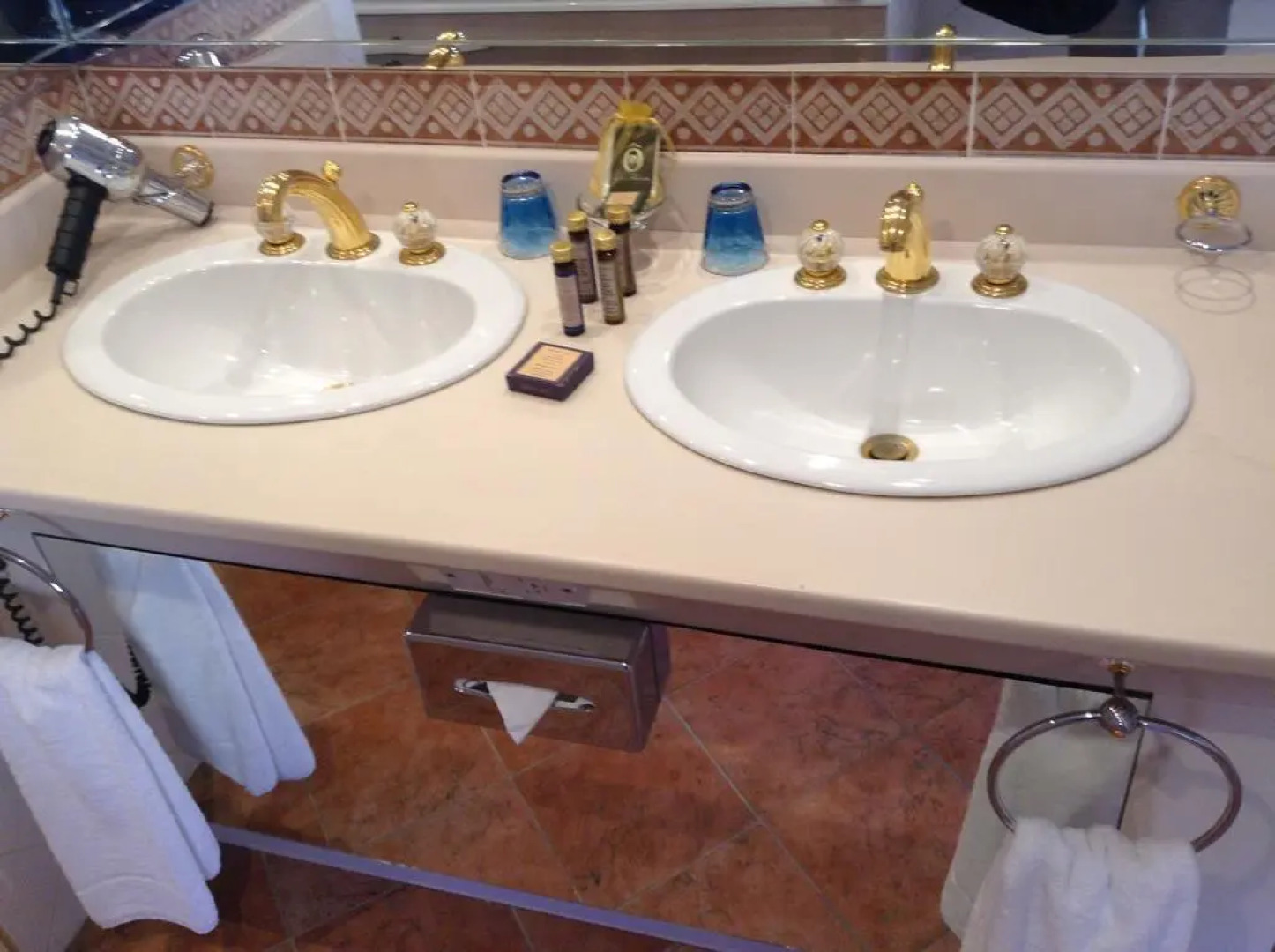 Hostellerie les Frenes