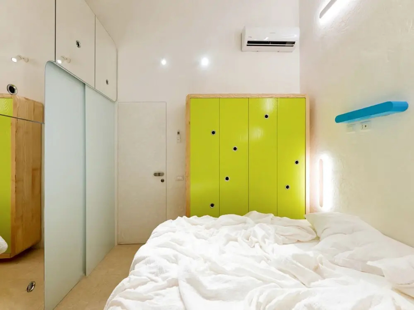 House Boat Large Puntaldia