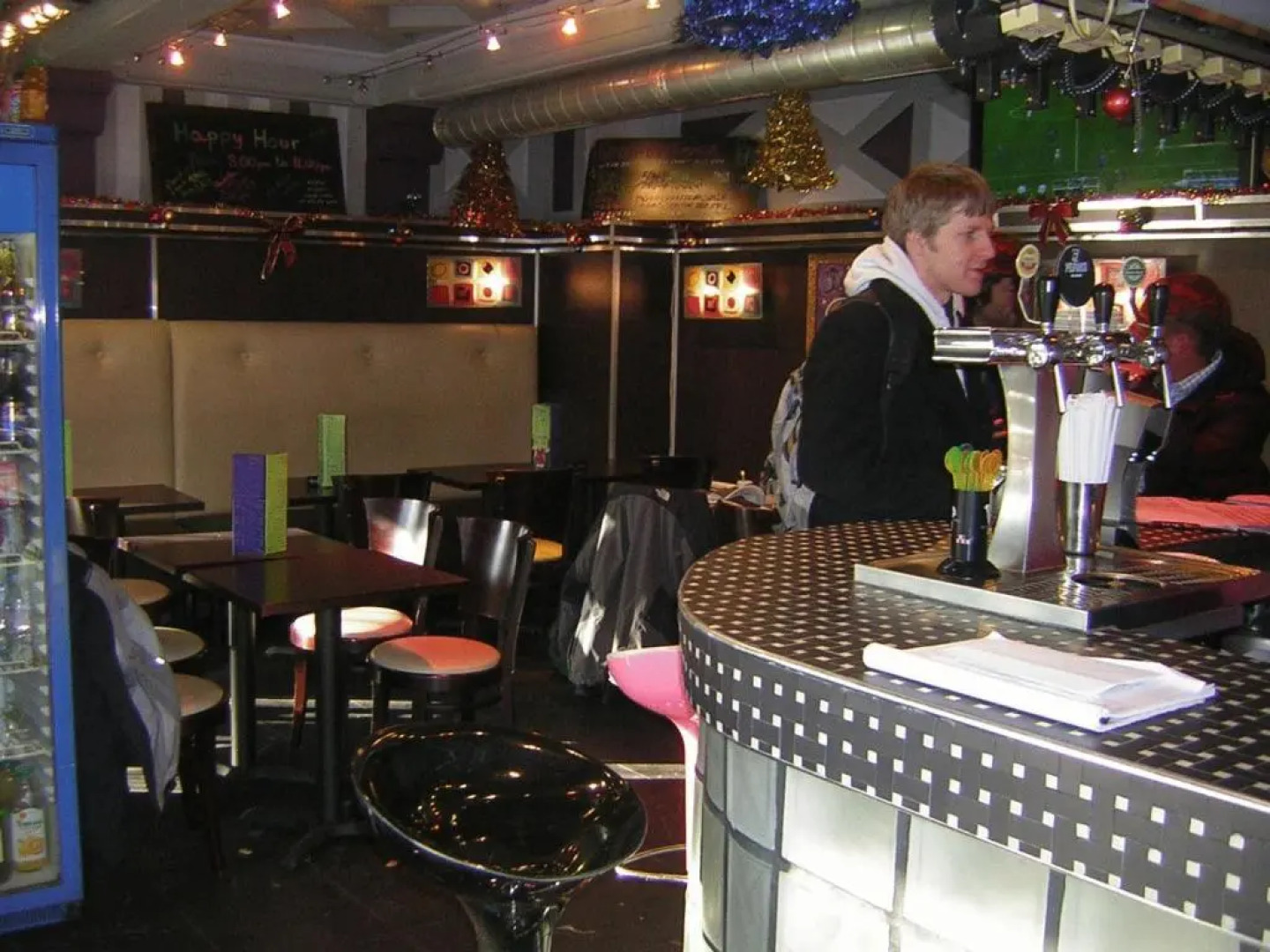 Peace & Love - Hostel