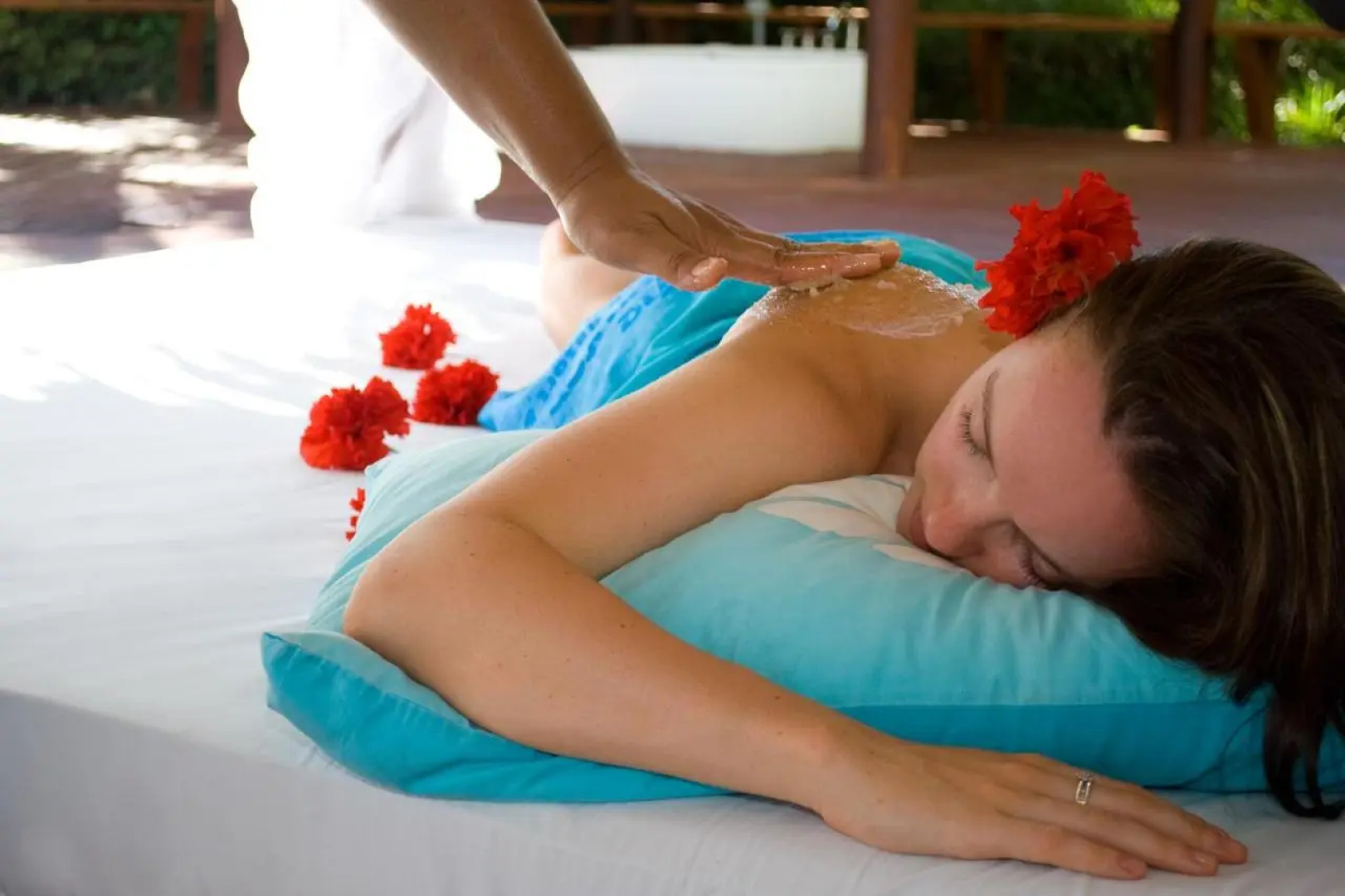 Sanctuary Rarotonga-On the beach - Adults Only