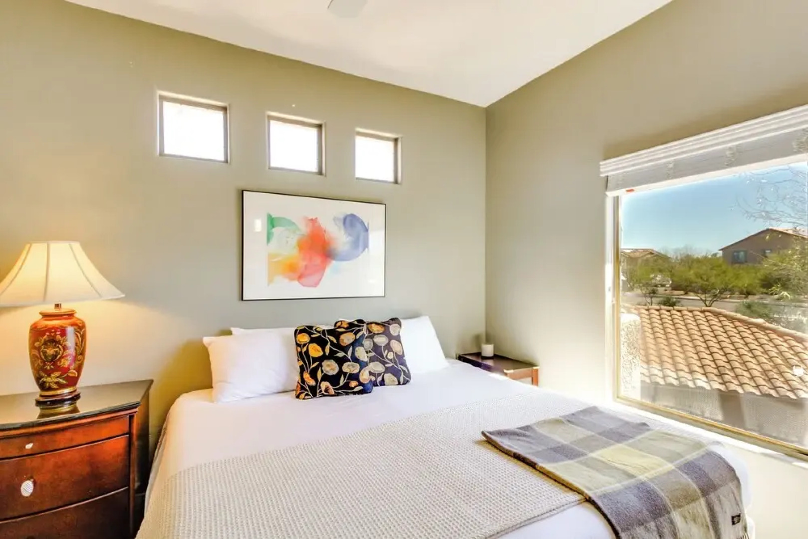 Oro Valley Condo w/ Community Pool: Near Hiking!