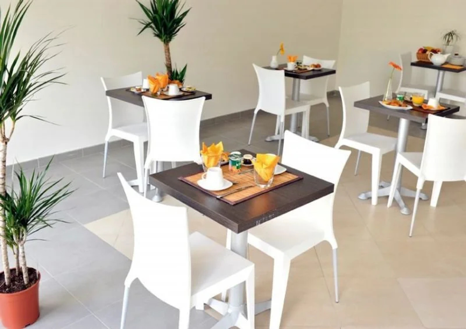 Park & Suites Confort Les Ulis