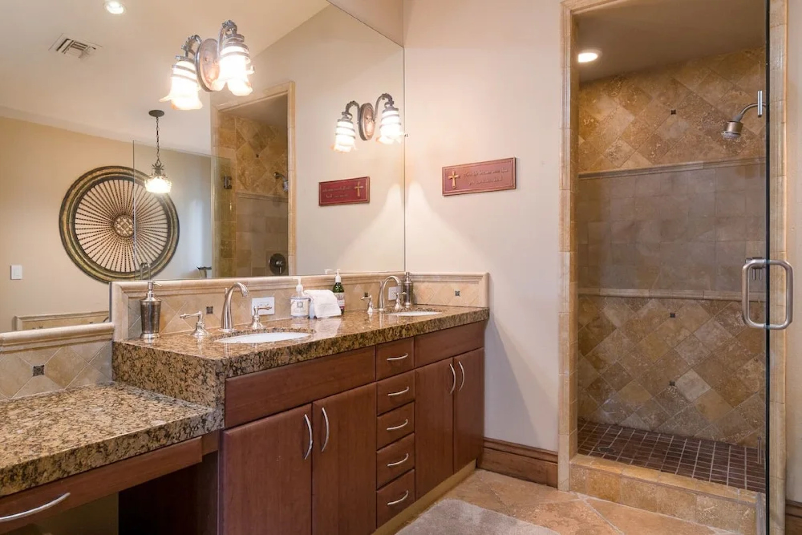 Indian Wells 3br/ 2ba Pool,jacuzzi/ Bbq 3 Bedroom Home