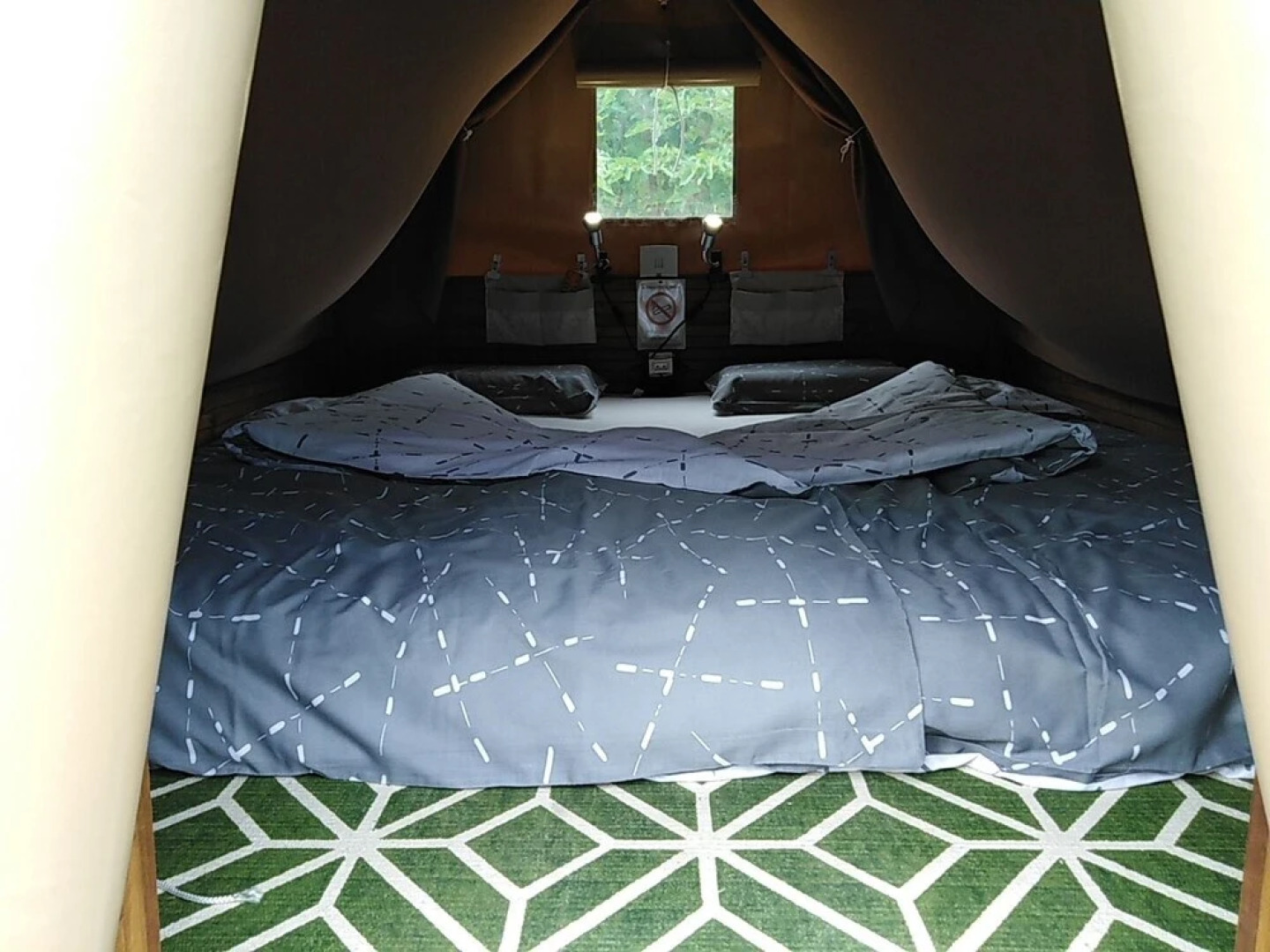 Hébergement Insolite - Le Bivouac