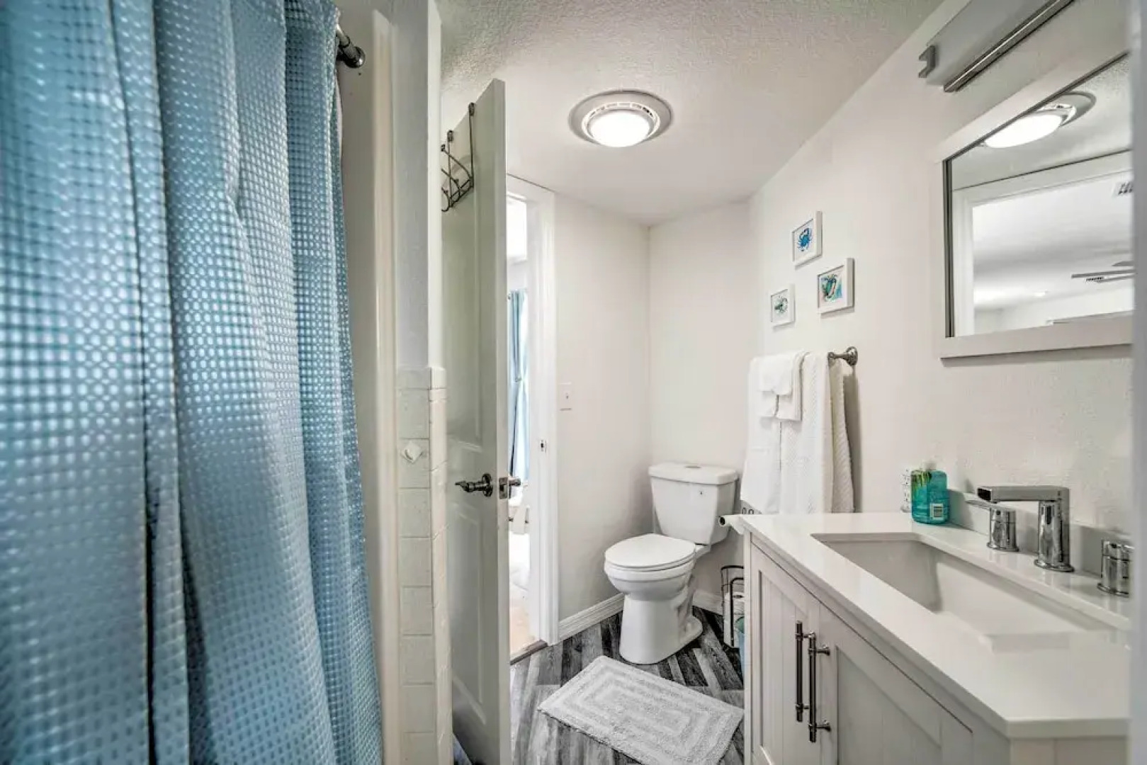 Remodeled Retreat on Homosassa River Canal!