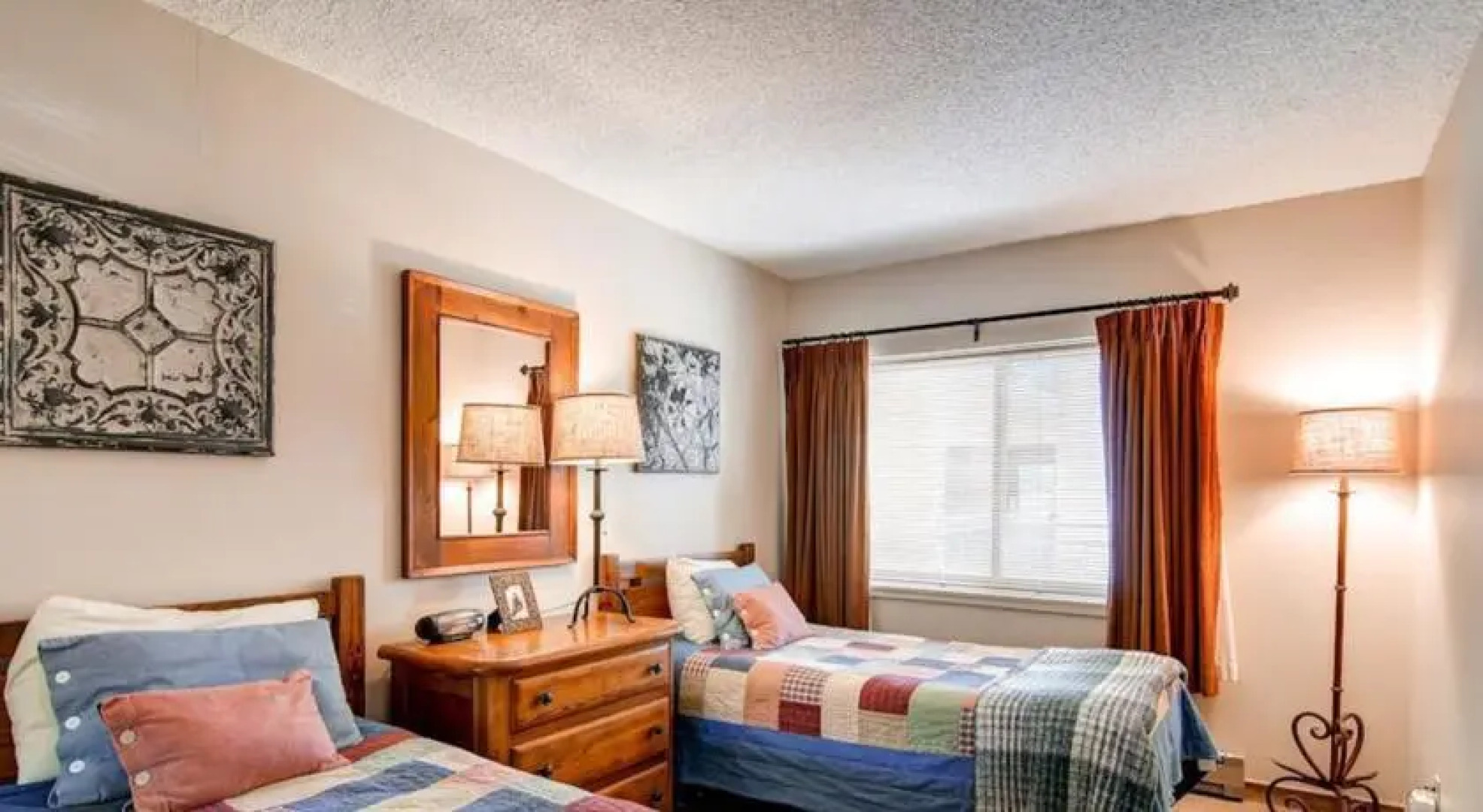 RedAwning Powderhorn 302B