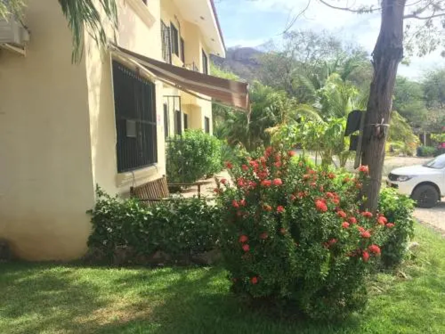 Las Colinas de Playas del coco