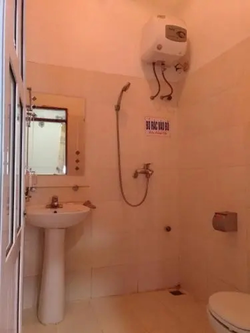 51 GuestHouse - 1st Branch