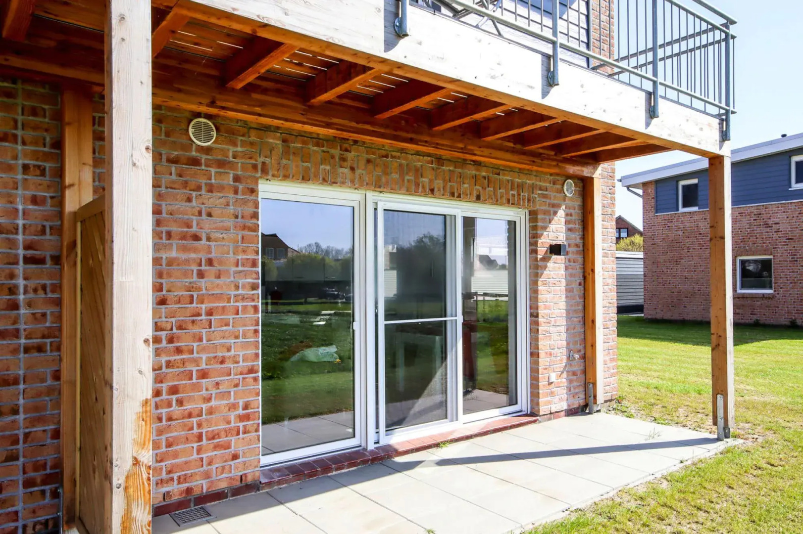 Townhouse, Tossens In Tossens