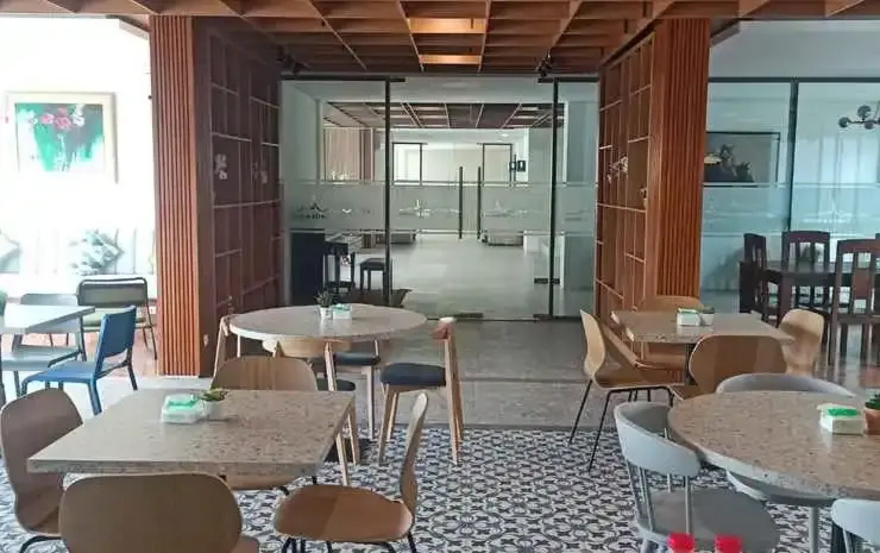 Jatinangor Hotel & Restaurant