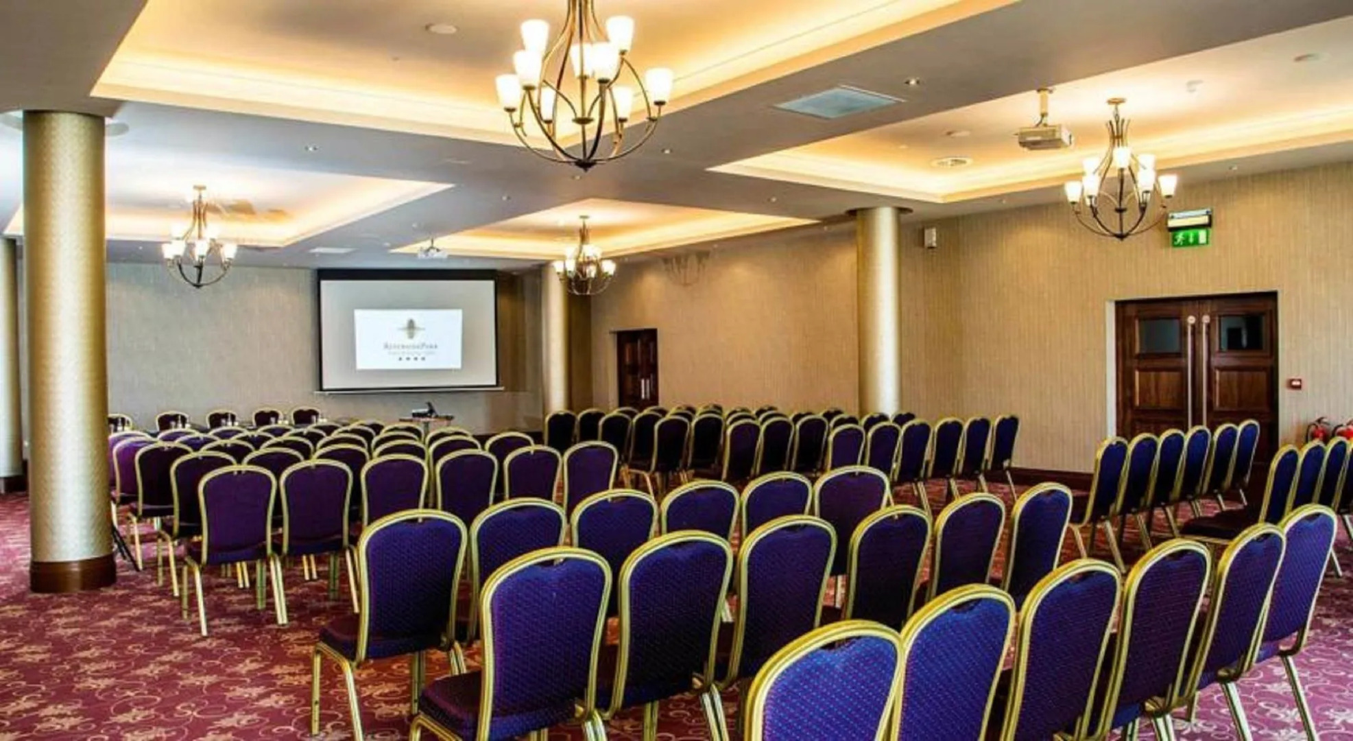 Riverside Park Hotel and Leisure Club