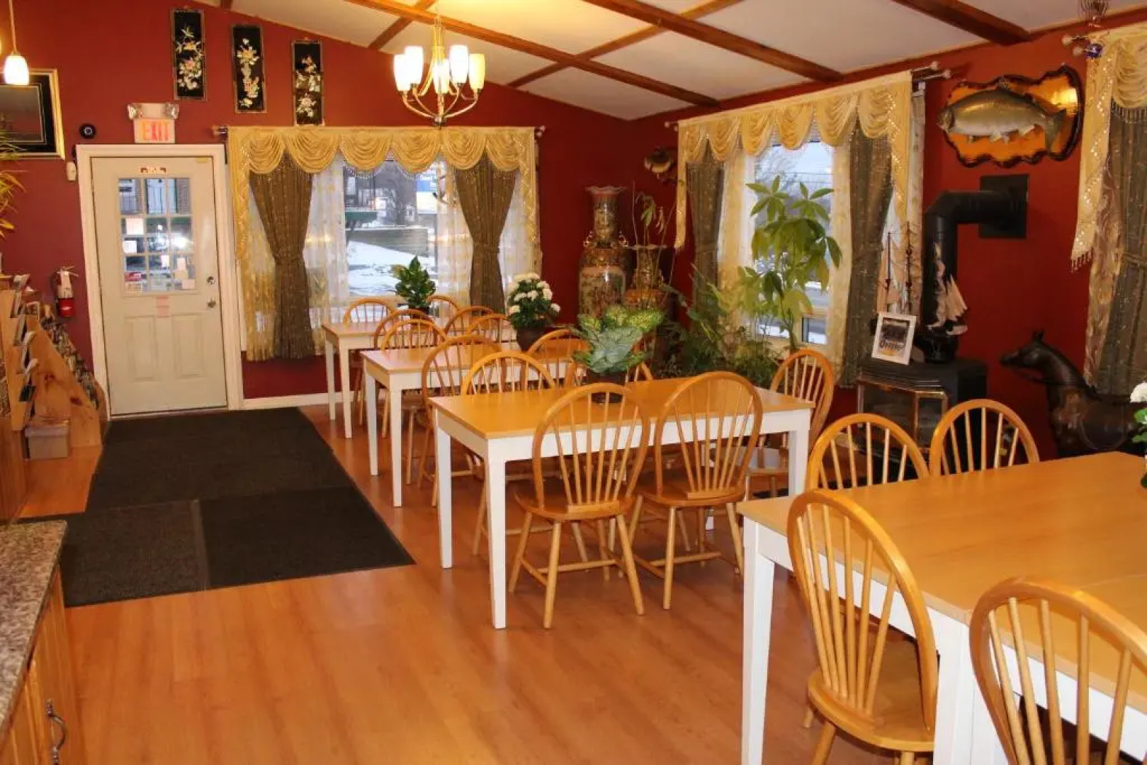 Knights Inn Huntsville, ON