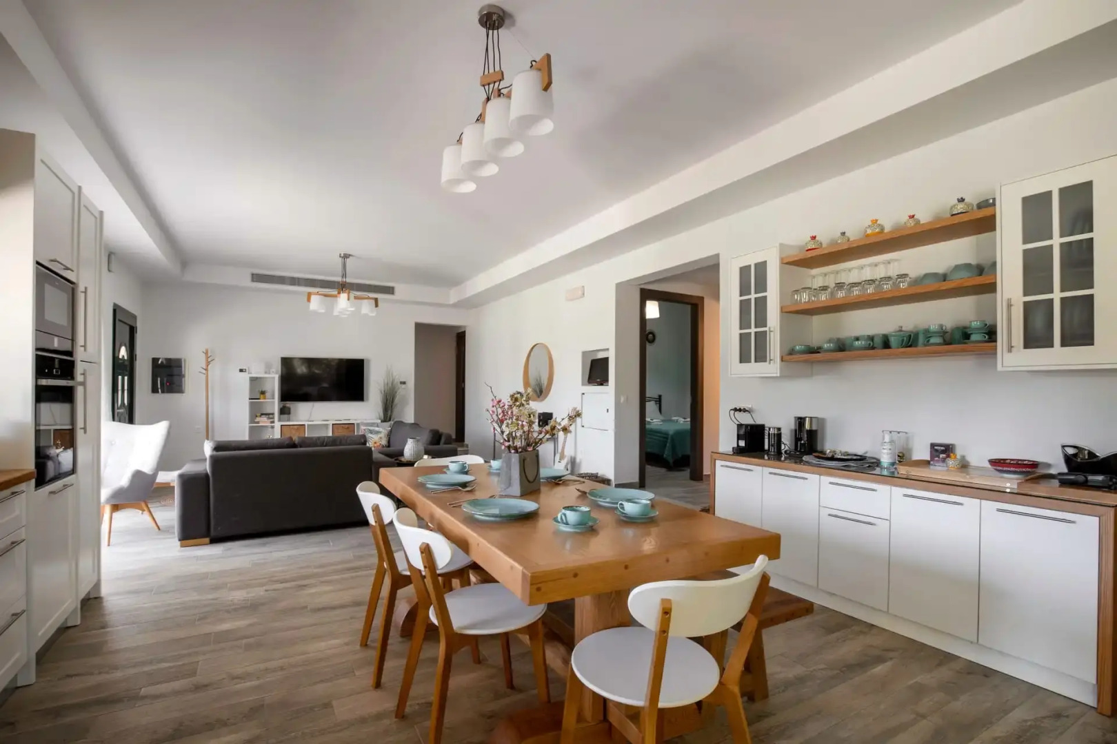 Heliophos Villa Aelia