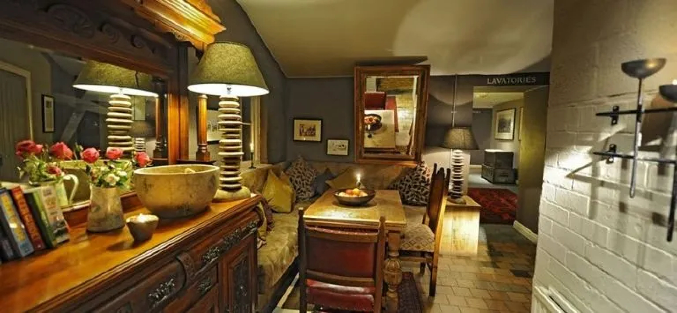 The Cholmondeley Arms - Inn