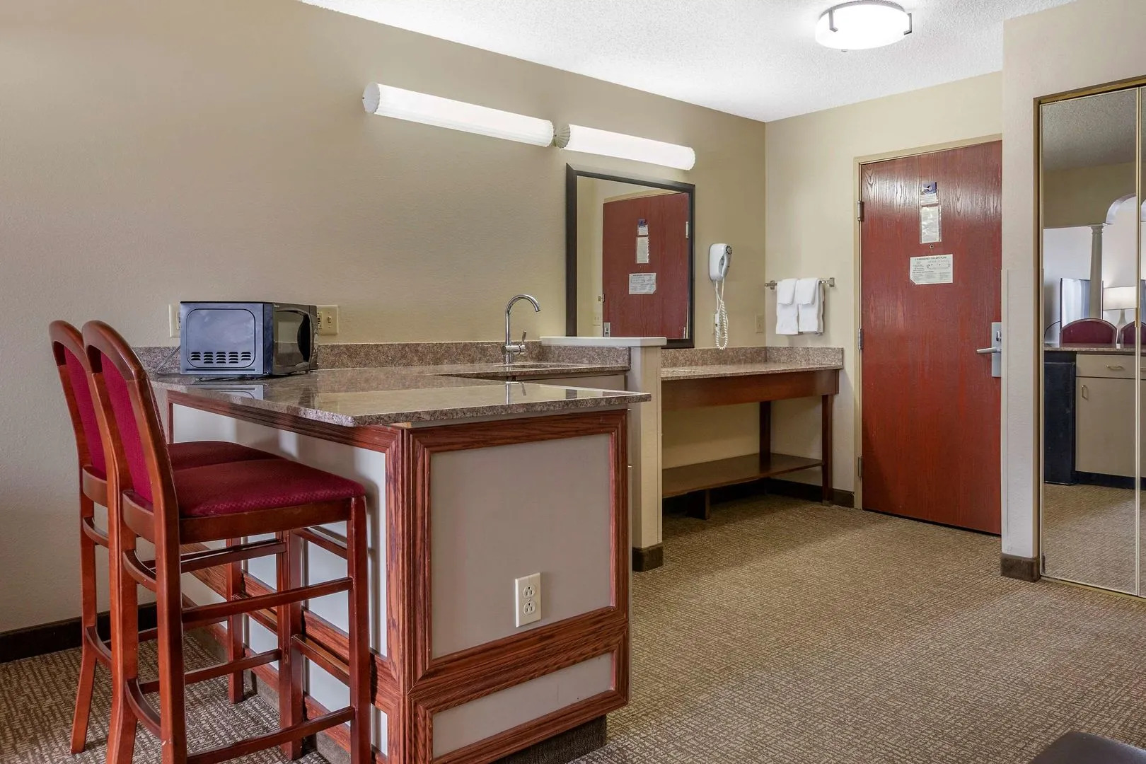 Comfort Suites Grandville - Grand Rapids SW