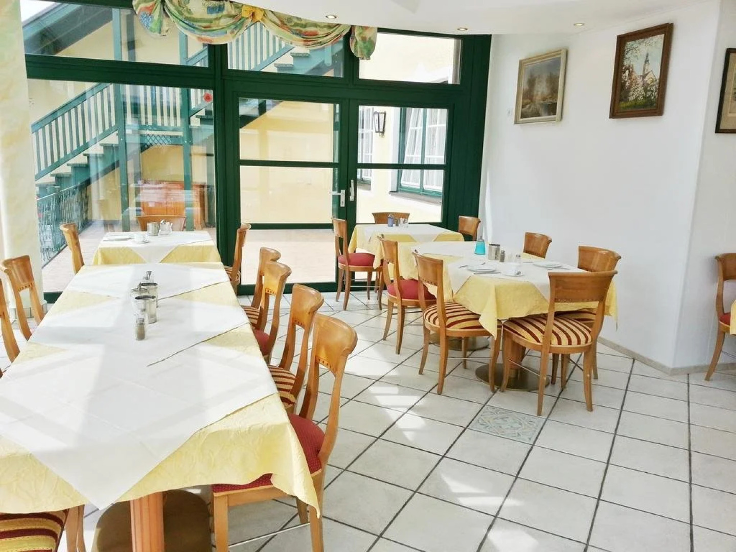 Gästehaus zur weißen Rose