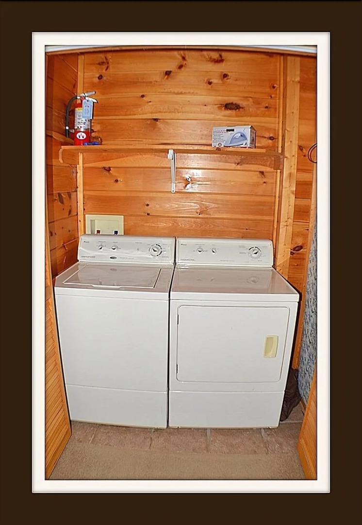 Smokies Edge Cabin 3126 - 2 Br cabin by RedAwning