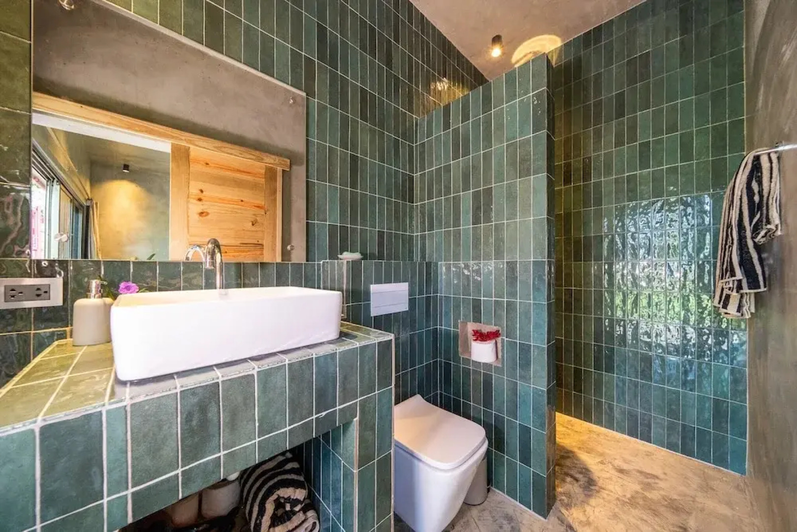 REFUGIO Sabaneta de Yásica