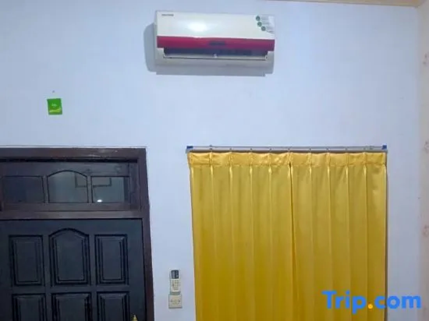 Reddoorz Syariah Near Stasiun Kepanjen