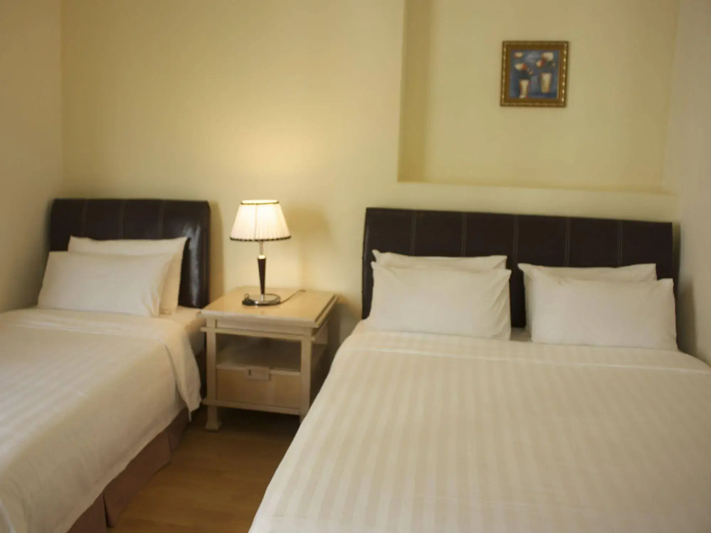 1 Borneo Tower B Service Apartment
