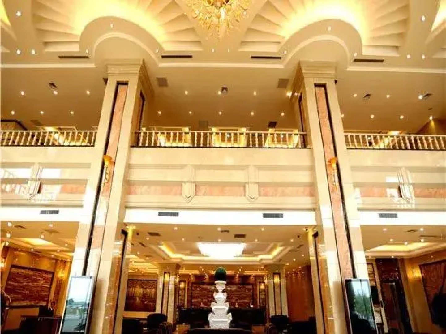 Baiyun International Hotel